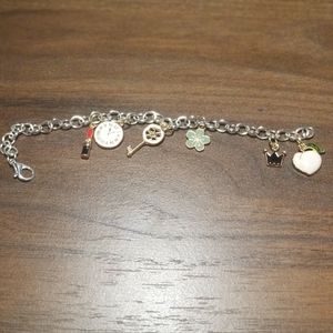 Chain link bracelets